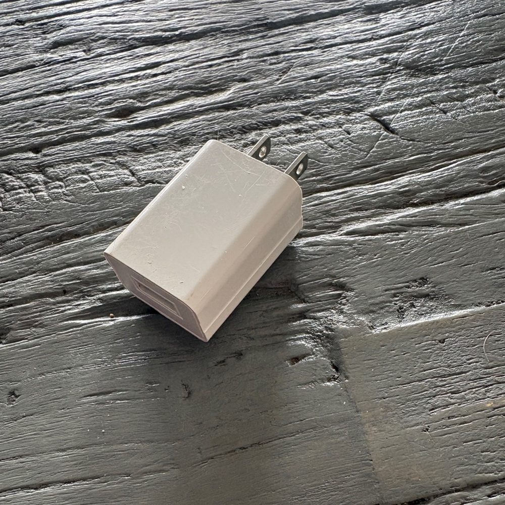❤️ like 5 or 10 deal ❤️ White USB Wall Charger Adapter